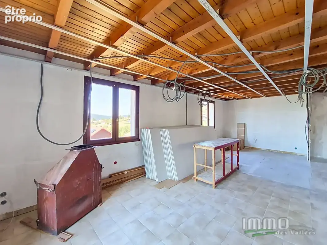 Maison avec 2 appartements à rénover - photo 8