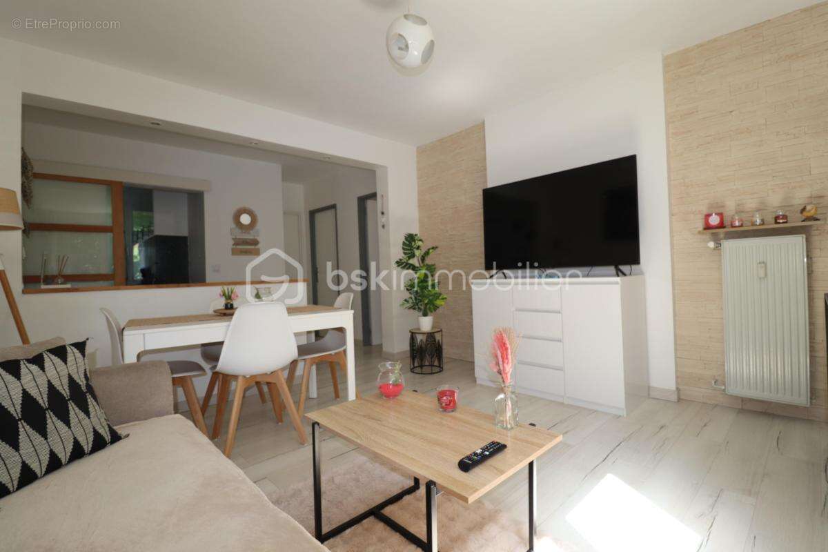 Appartement à SAINT-GERMAIN-LES-ARPAJON