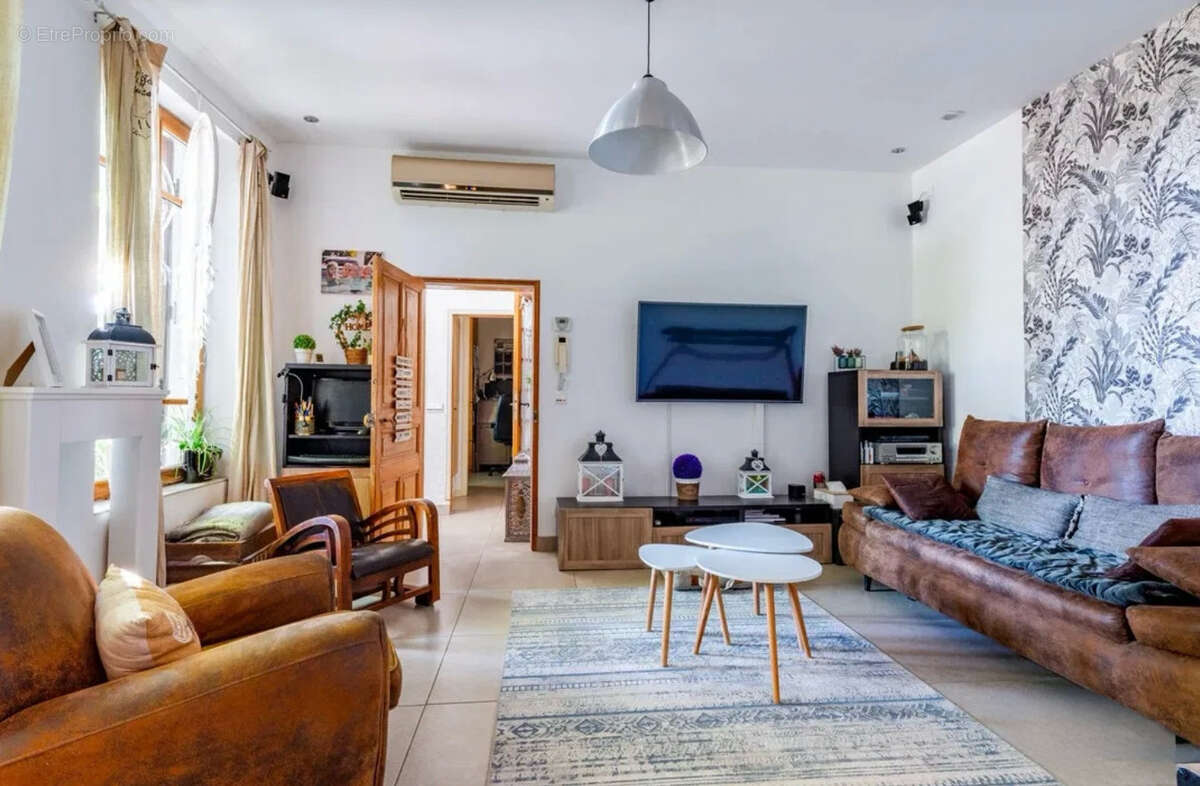 Maison à VISAN