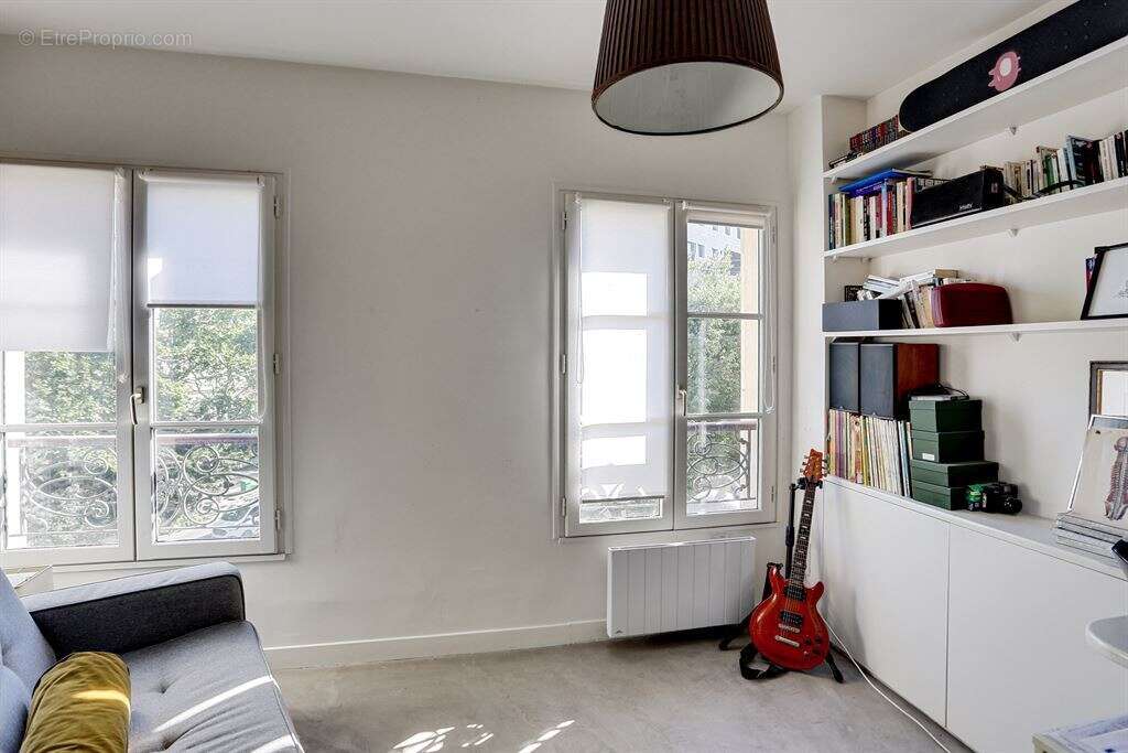 Appartement à PARIS-19E