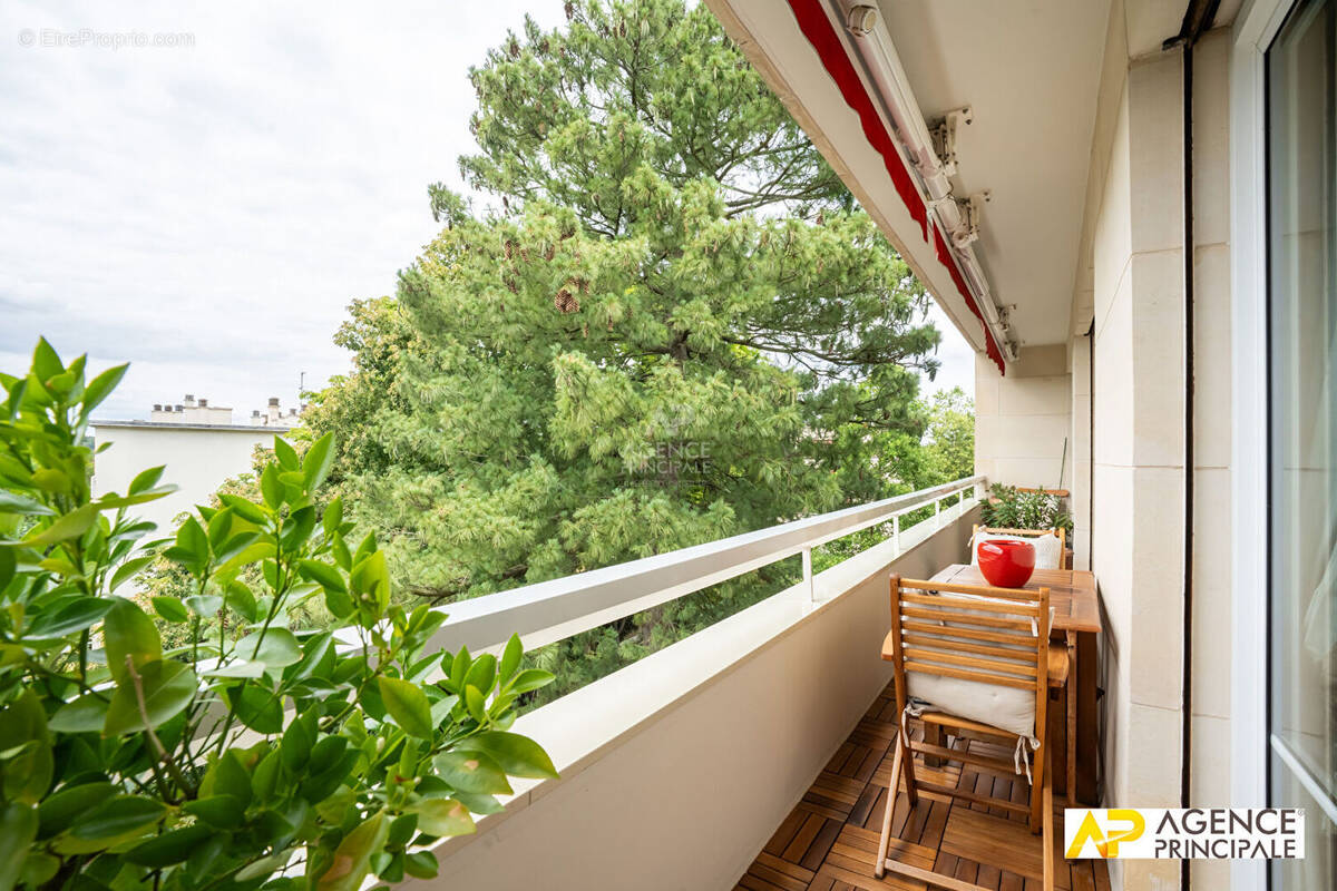 Appartement à MAISONS-LAFFITTE
