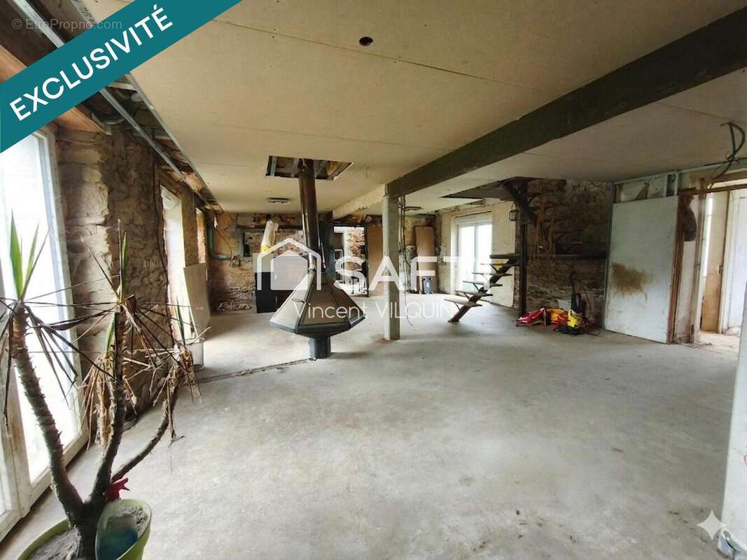 Photo 2 - Maison à SAINT-THEGONNEC