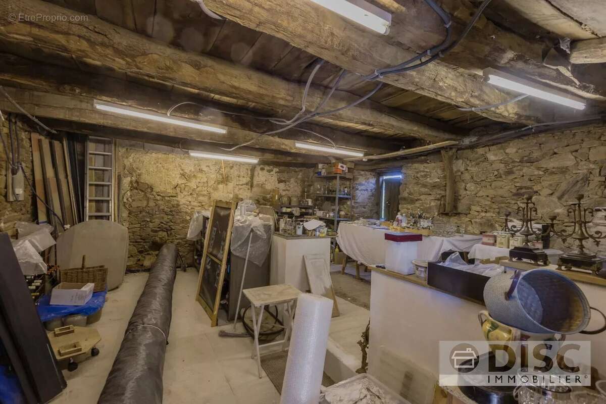 Maison à MONTIRAT