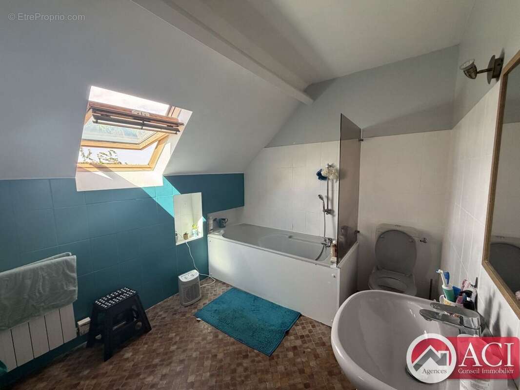 Maison 5 pièces pr. BORNEL à 10 minutes au nord - photo 12