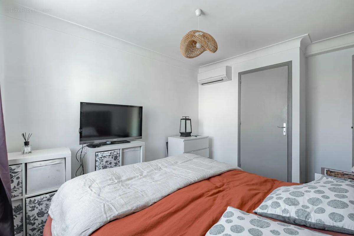 Appartement à COGOLIN