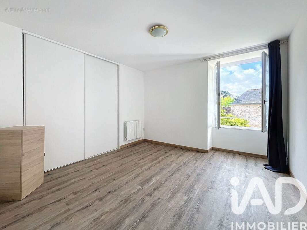 Maison 104 m² à Saint-Herblain  - photo 5