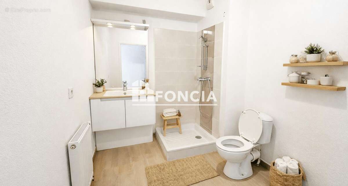 Appartement à JUVIGNAC
