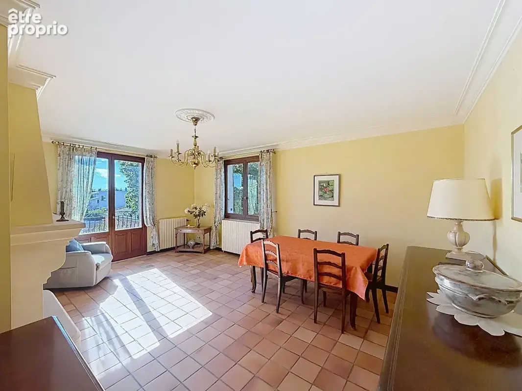 Genas Vurey maison 151m²  3 Chbres Terr. 971m² - photo 2