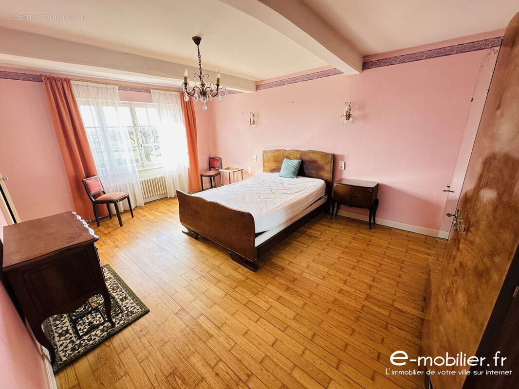 Maison 173 m² à Charlieu  - photo 9