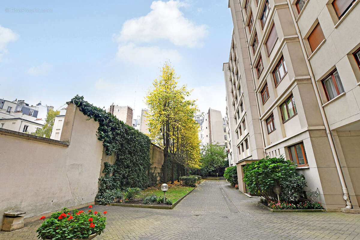 Appartement à PARIS-12E