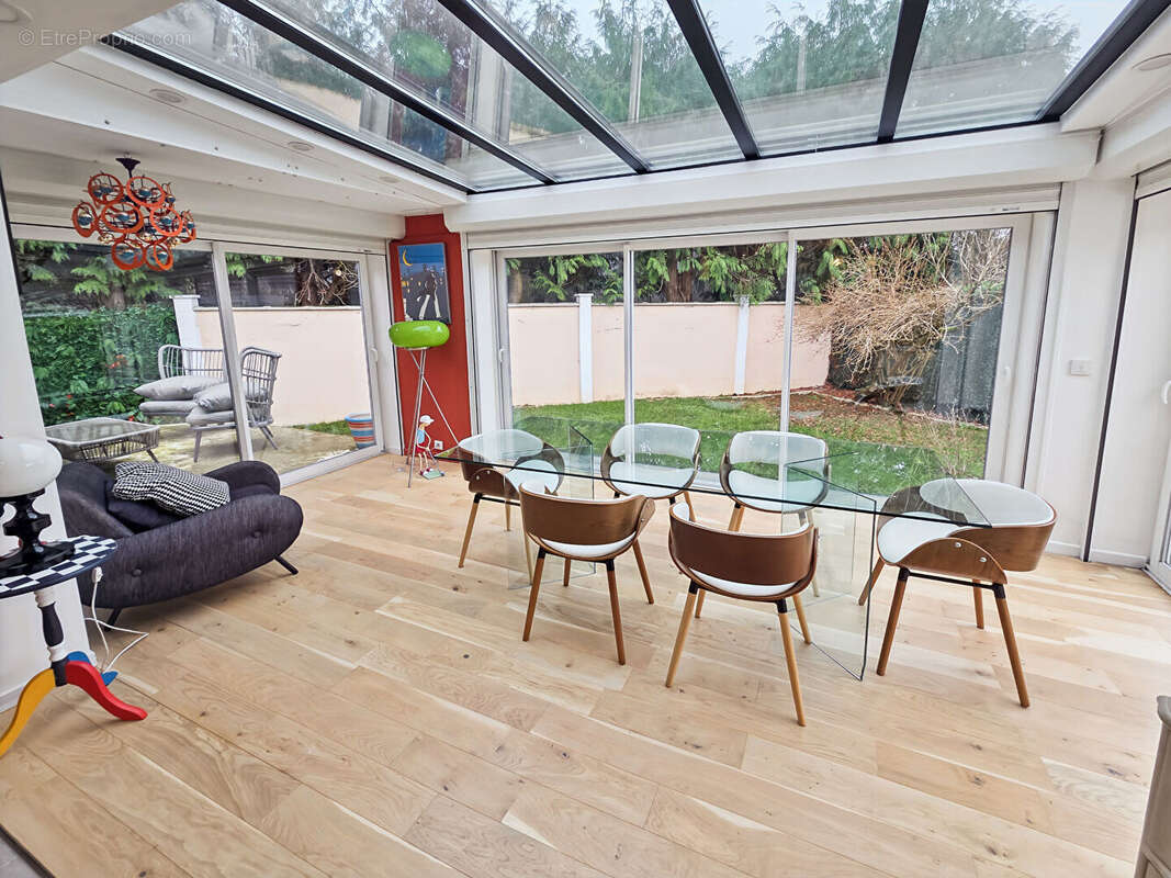 Maison à VELIZY-VILLACOUBLAY