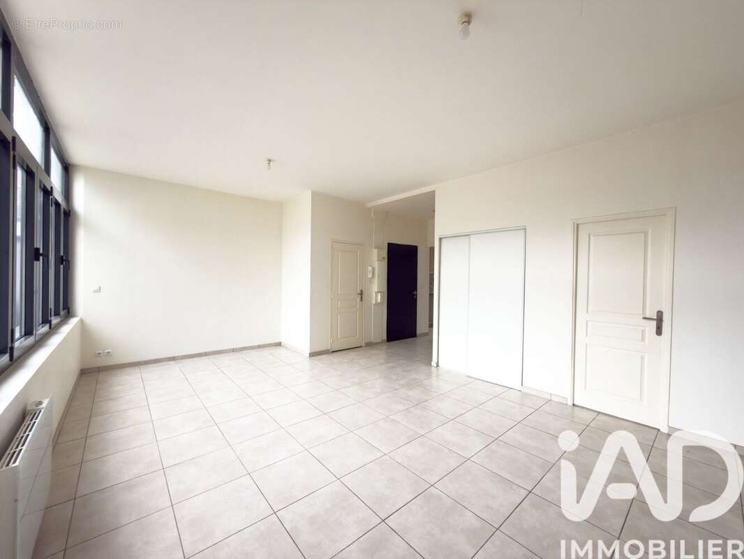 Photo 2 - Appartement à ELBEUF
