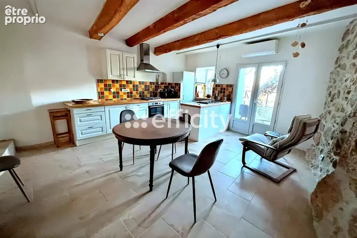 Maison 123 m² à Castelnau-De-Guers  - photo 2
