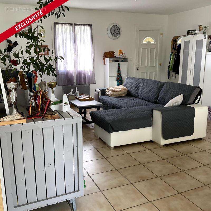 Maison de 100m2 située à THAIRE - photo 2