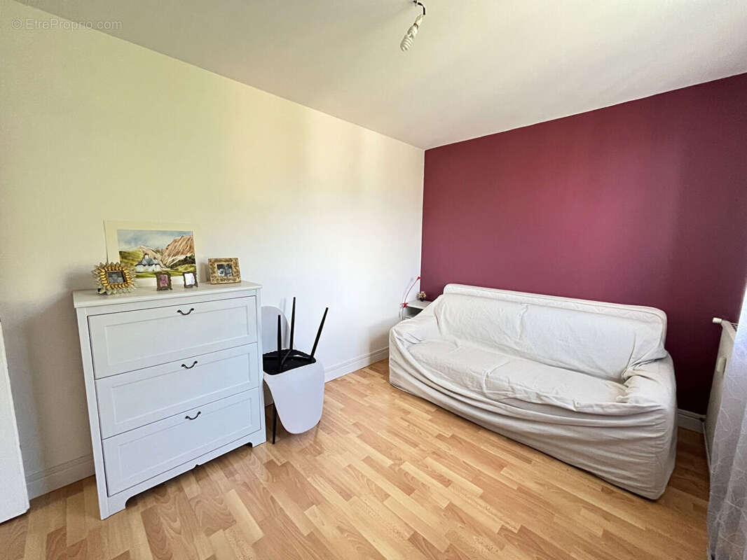 T4 + balcon dernier etage  - voiron - photo 13