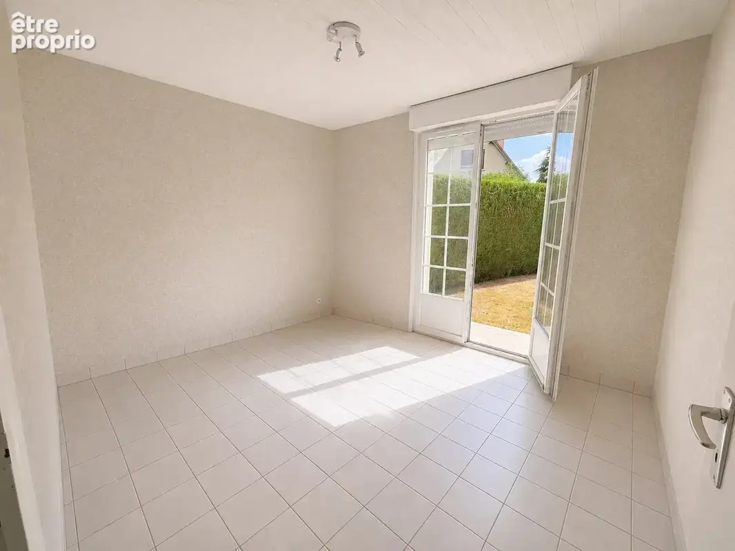 Maison Menneval 3/4ch - 972m2 - vivable de plain-pied. - photo 3
