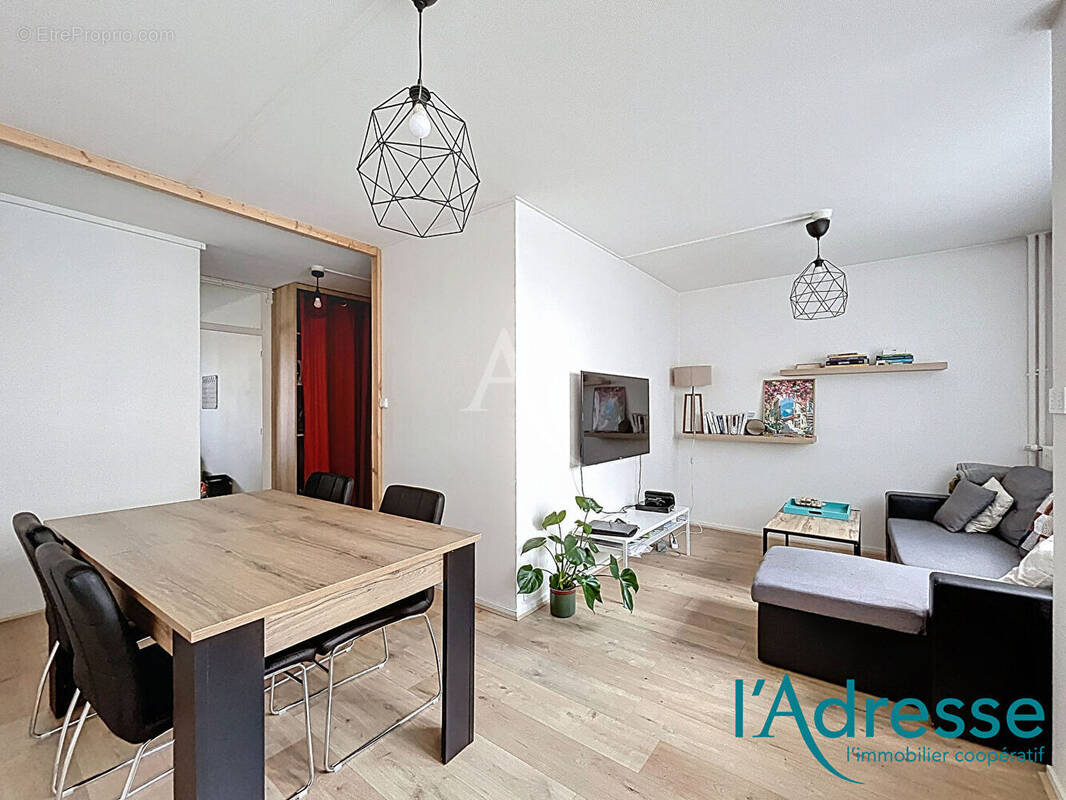 Appartement à LAVAL