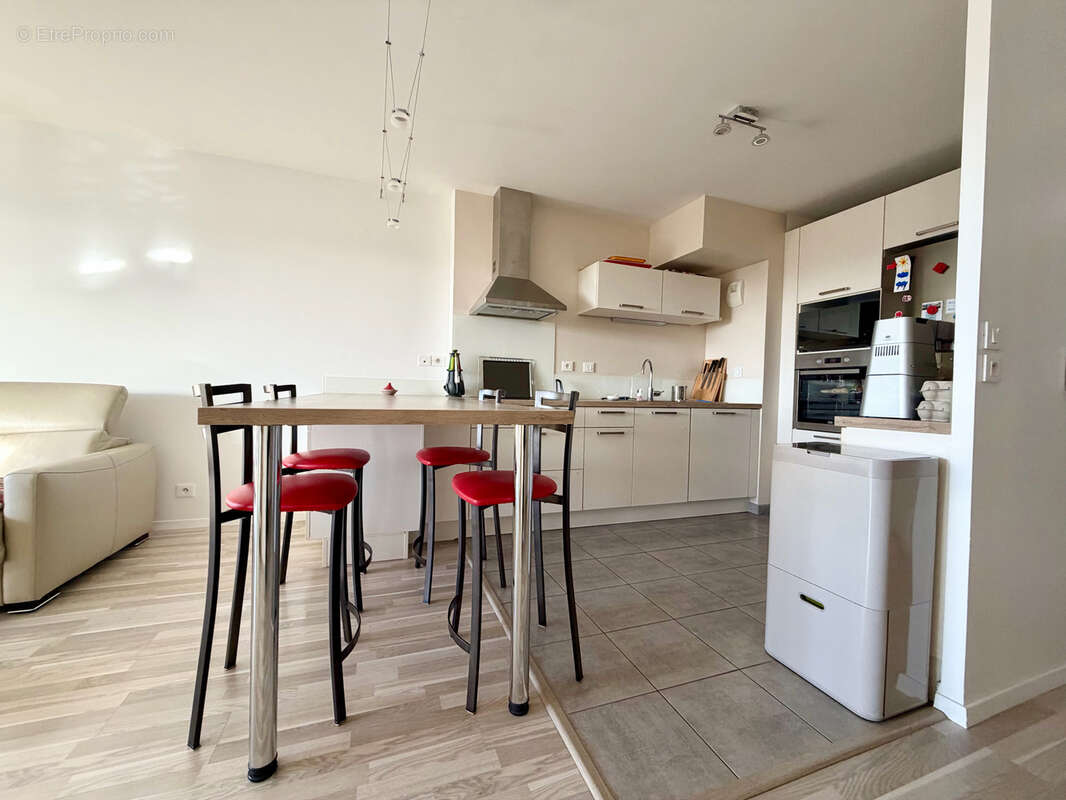 Appartement à SAINT-JACQUES-DE-LA-LANDE