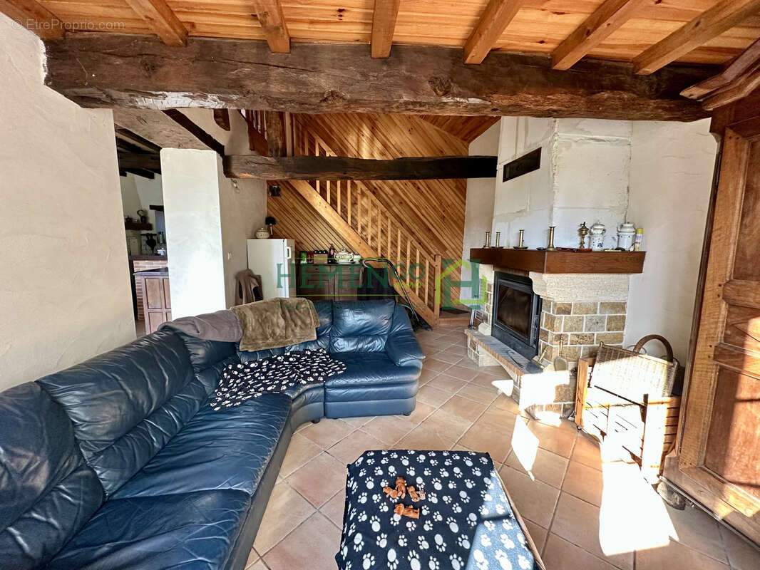 Maison à DOMEZAIN-BERRAUTE