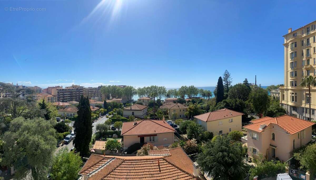 Appartement à MENTON