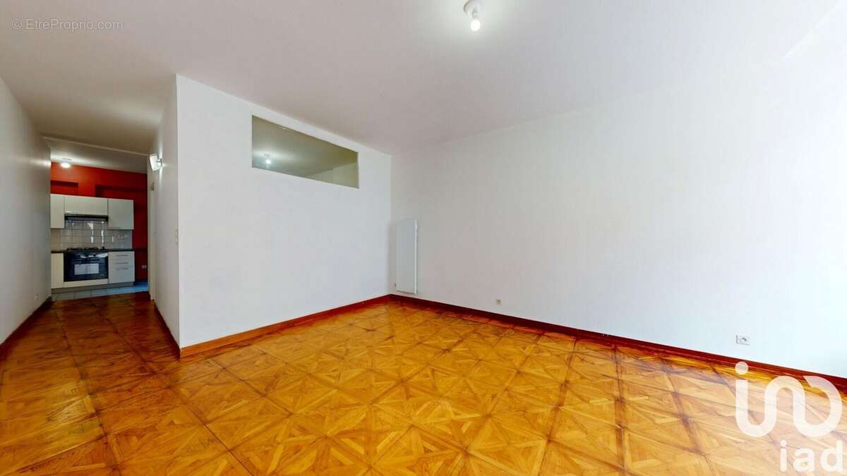 Photo 2 - Appartement à AUXERRE