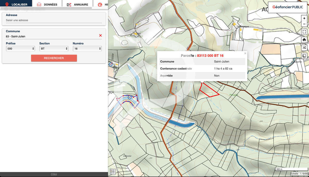 Terrain à SAINT-JULIEN