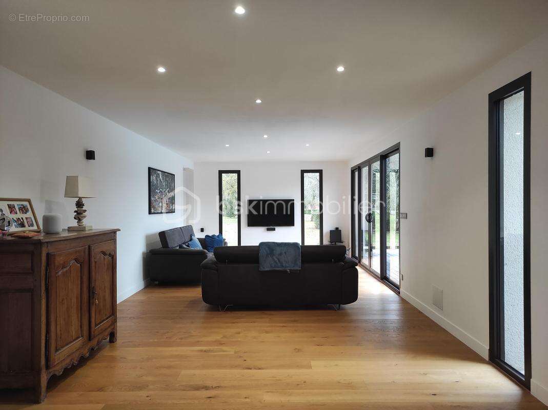 Maison à CASTELJALOUX