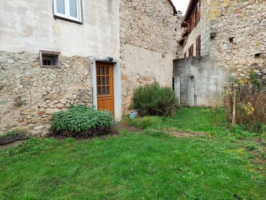 Maison à LE MAS-D&#039;AZIL