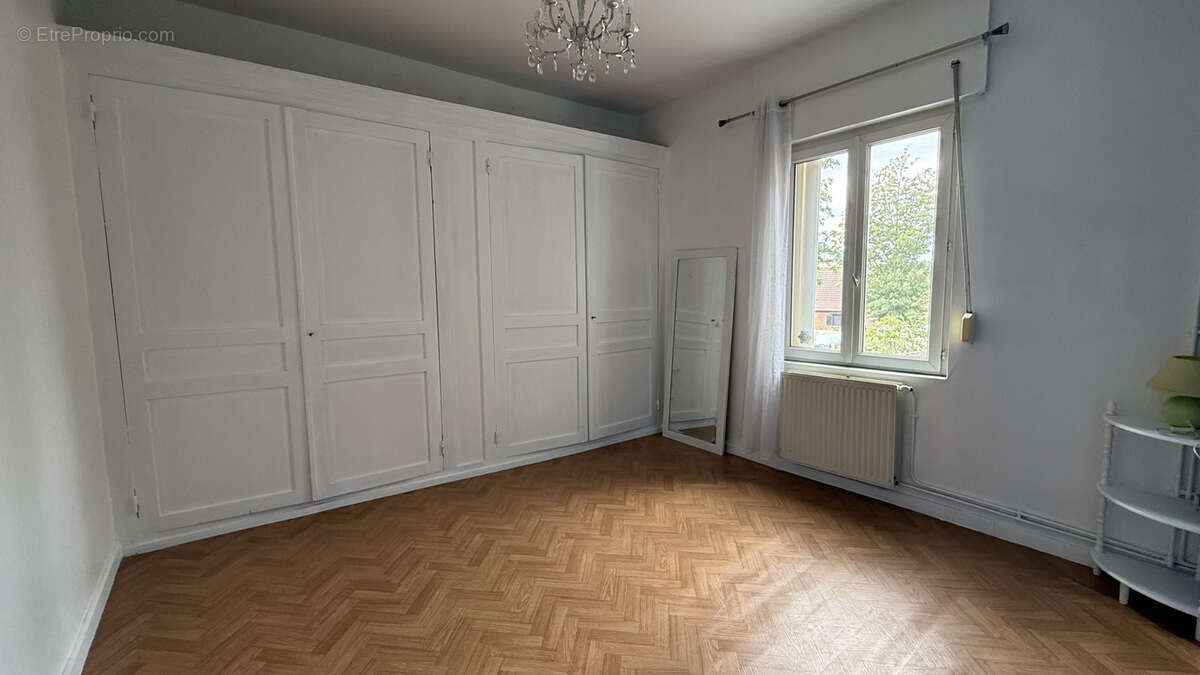 Maison 5 pièces 110 m2 habitables - photo 8