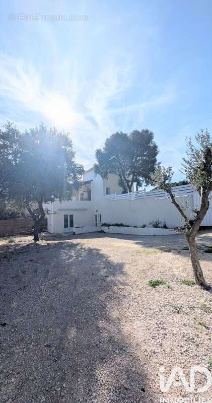 Photo 2 - Maison à CABRIERES