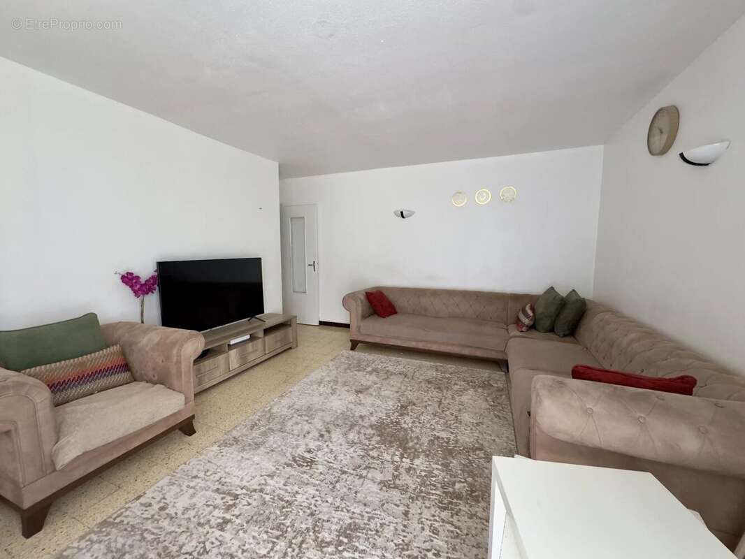 Appartement à MARSEILLE-13E