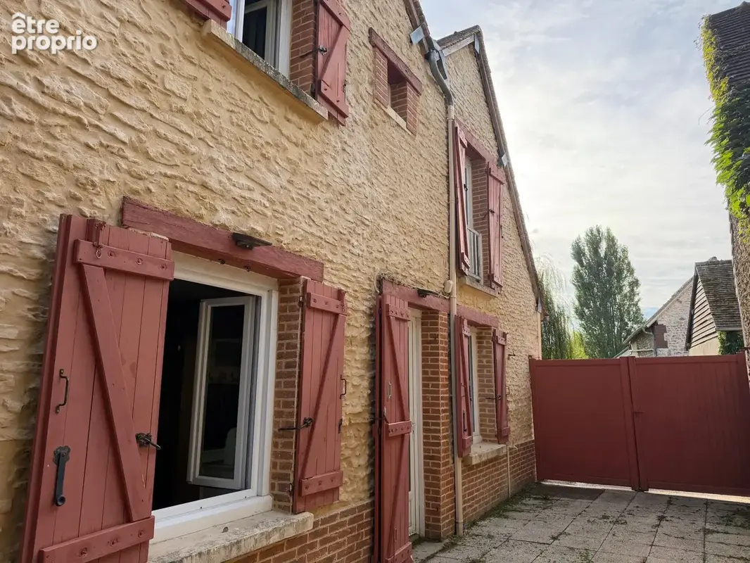 Maison 5 pièces 109 m² à vendre à Pacy-Sur-Eure (27120) - photo 2