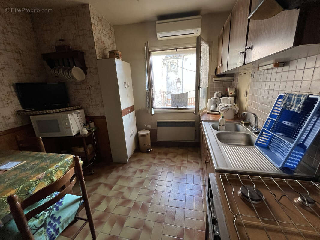 Maison à NISSAN-LEZ-ENSERUNE