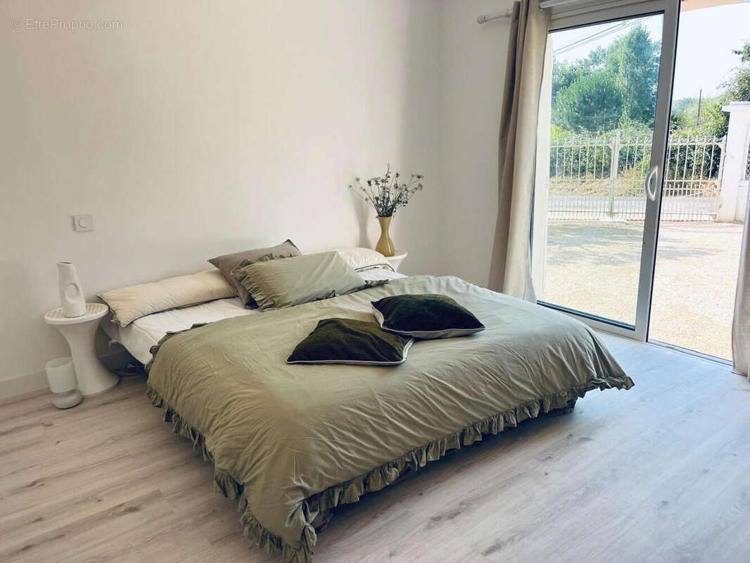 CHAMBRE RDC - Maison à MARCIAC