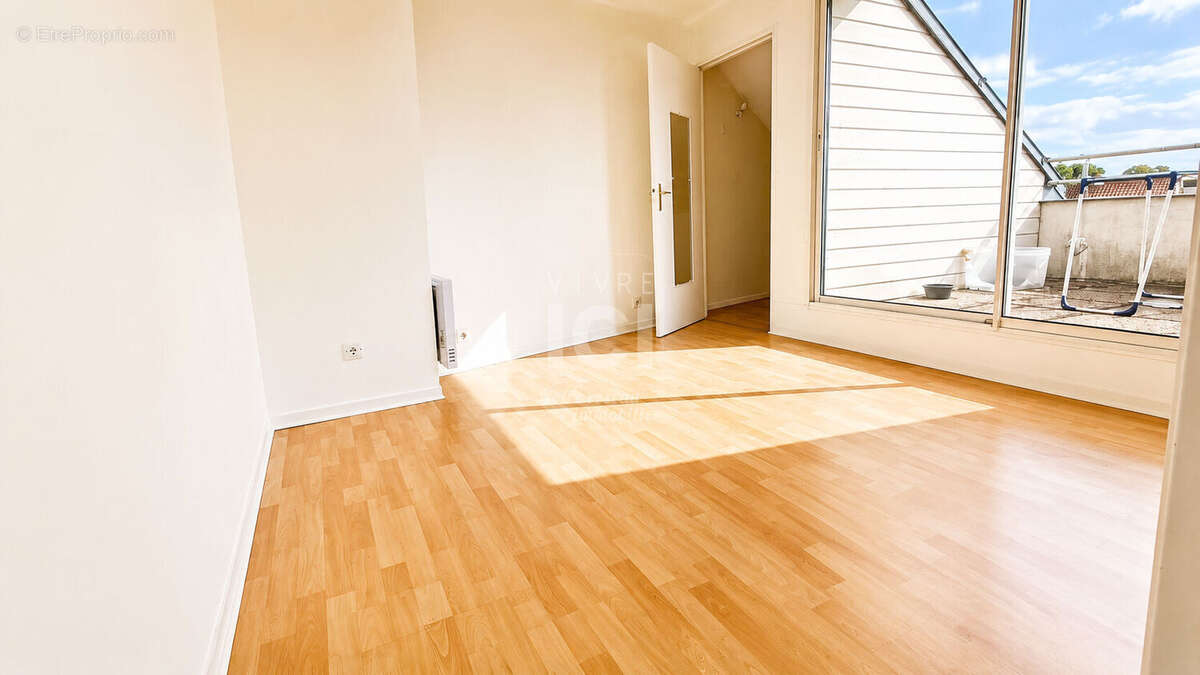Appartement à SAINT-SEBASTIEN-SUR-LOIRE