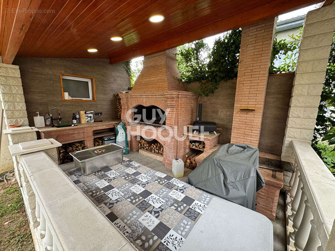 Maison à DECINES-CHARPIEU