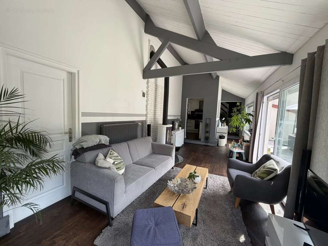 Maison à LA VERRIERE
