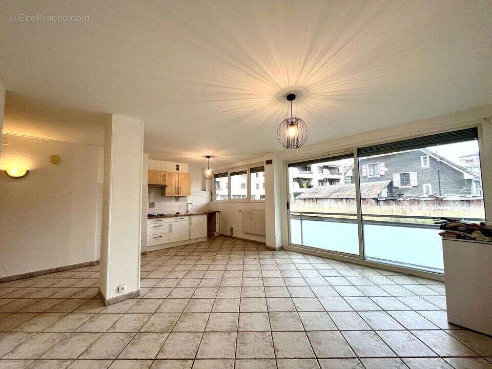 cuisine  - Appartement à ANNEMASSE