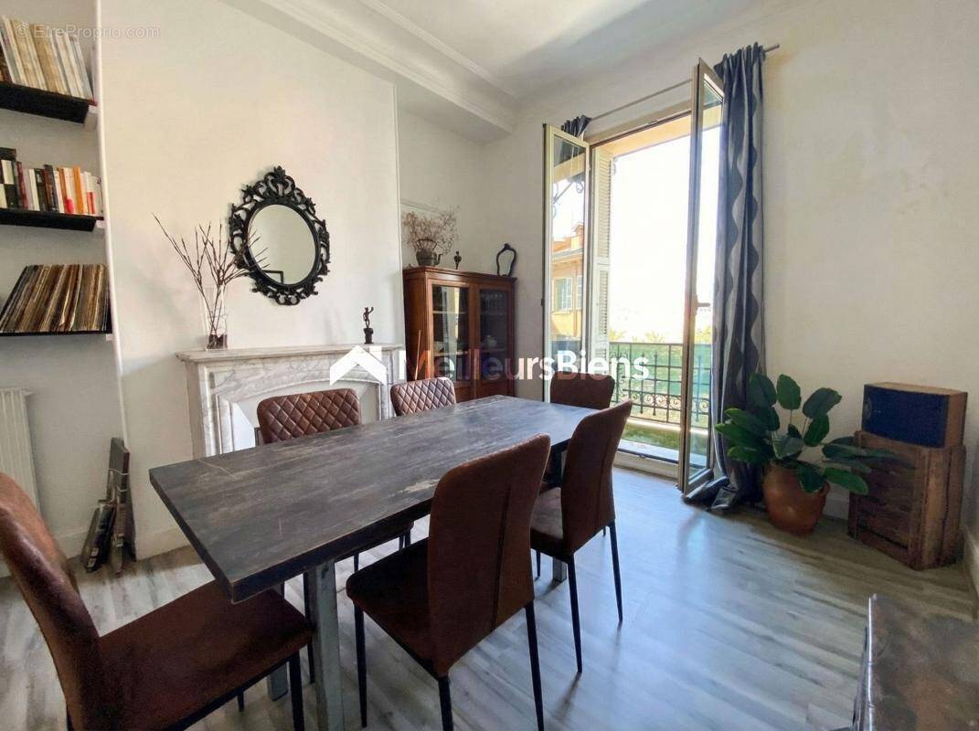 Appartement à NICE