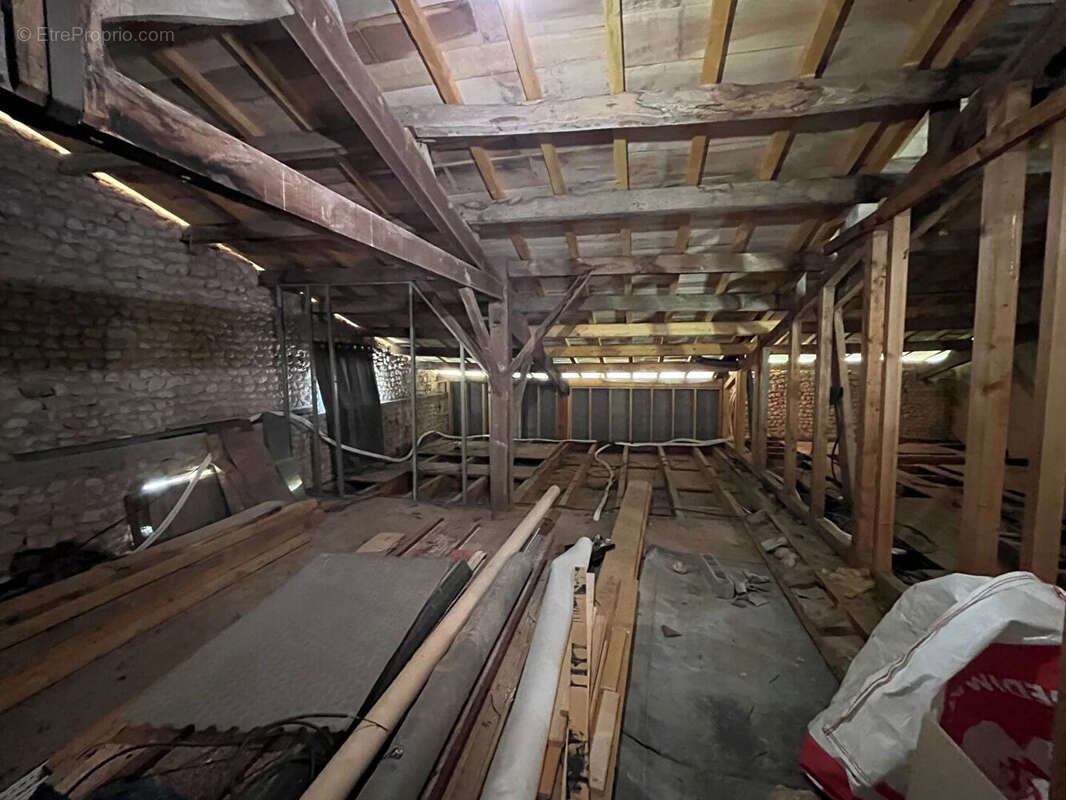 Maison en pierre spacieuse, 2 (à 4) chambres ensuite - photo 15