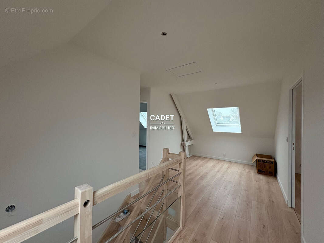 Maison à LA LUCERNE-D&#039;OUTREMER