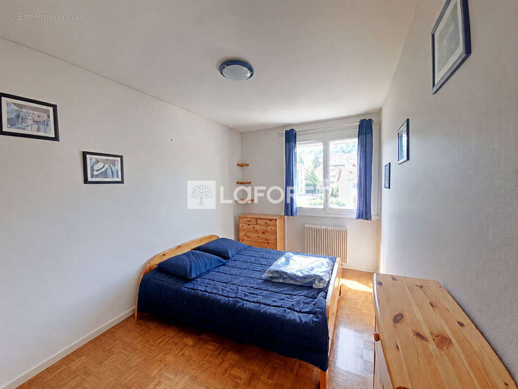 Appartement à ROCHE-LA-MOLIERE