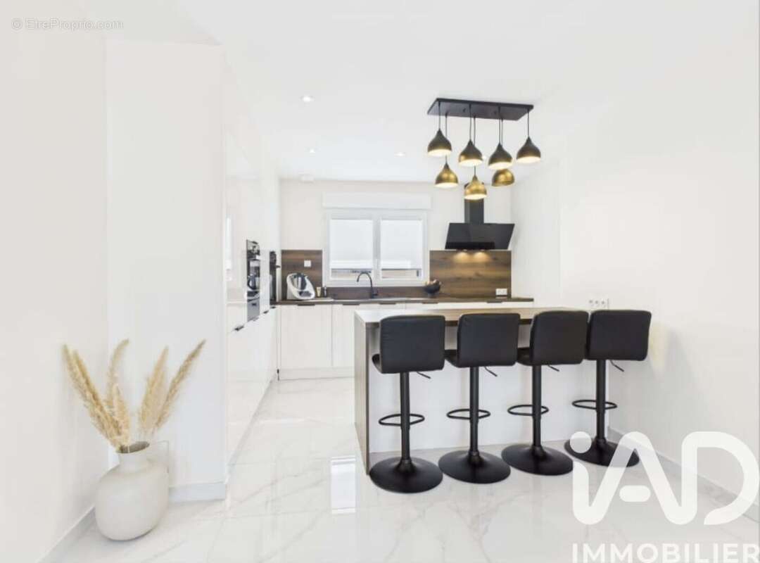 Photo 6 - Maison à NOGENT-SUR-SEINE