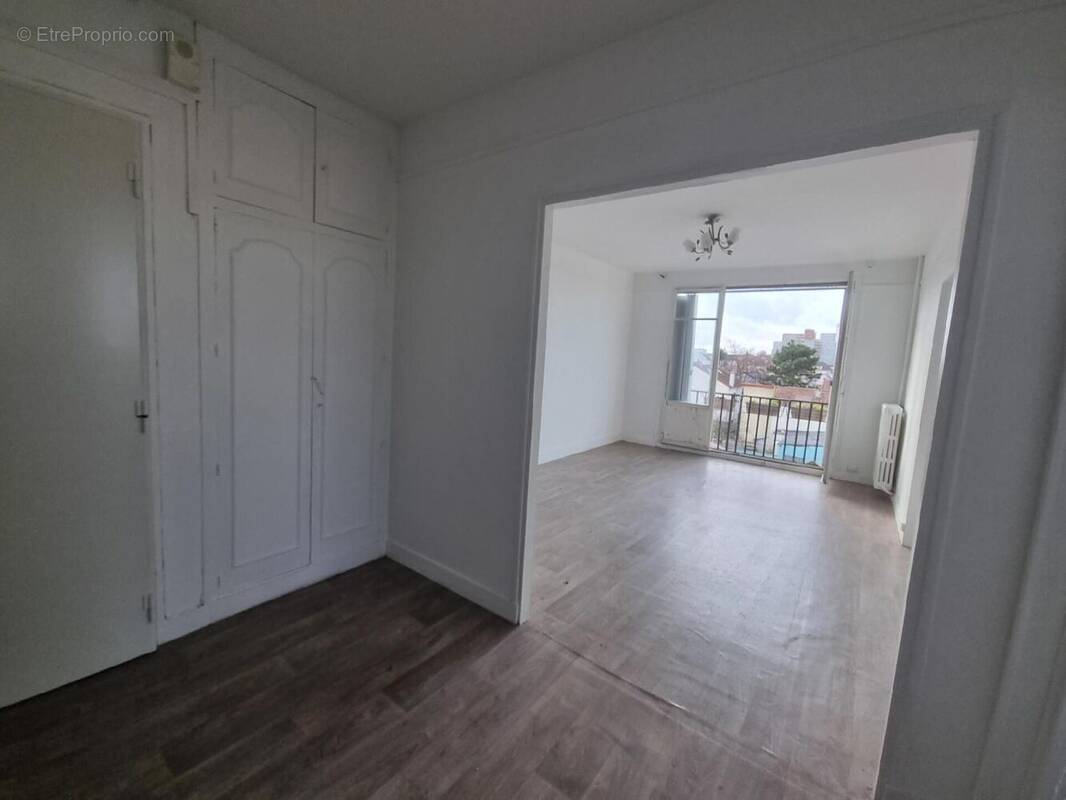 Photo 1 - Appartement à COLOMBES