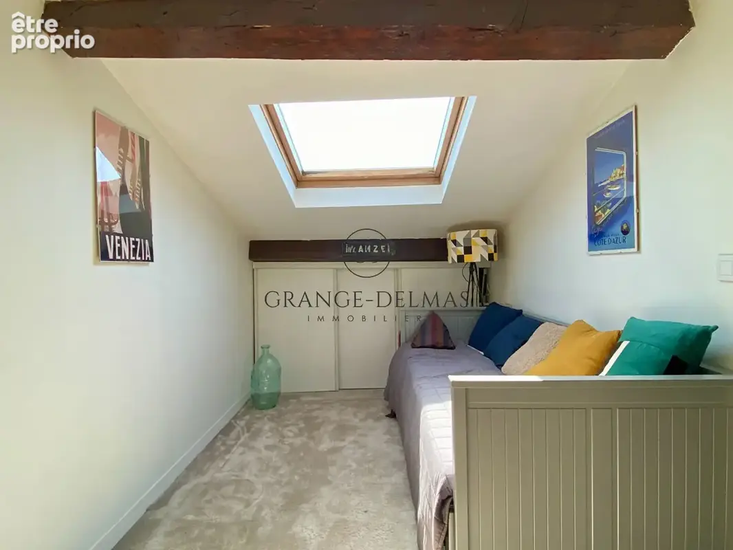 Appartement rénové immeuble pierre - CROIX BLANCHE - photo 10