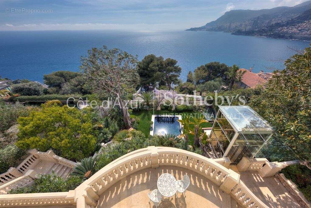 Maison à ROQUEBRUNE-CAP-MARTIN