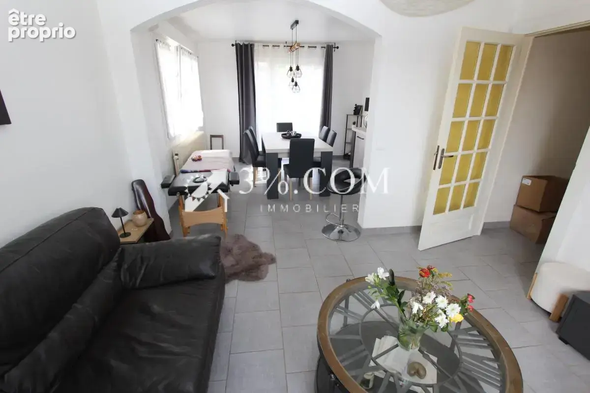 Maison individuelle 4 pièces 118 m2 - 3 chambres - Jardin - - photo 4