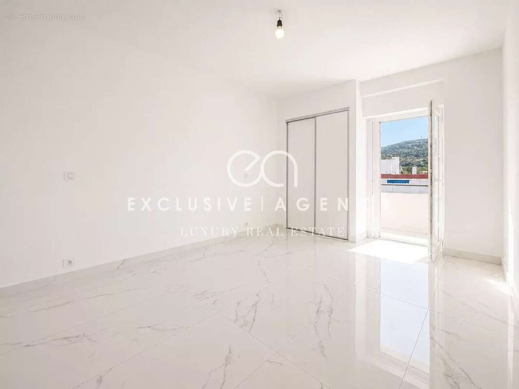 Le cannet élégant 3 pieces 86m² entierement renove - photo 7