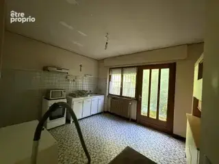 Maison plain-pied 4p avec 25.48 ares en bord de forêt à rénover - photo 5