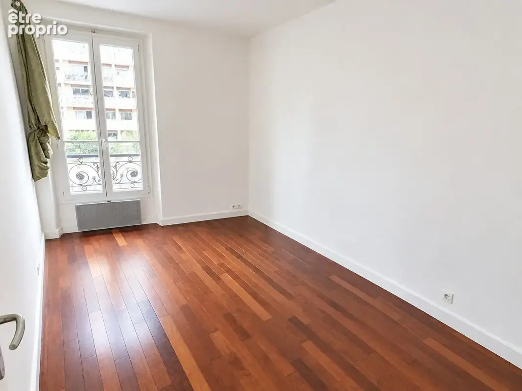 Luminosité, bel agencement et quartier recherché pour ce joli 3 pièces ! - photo 6
